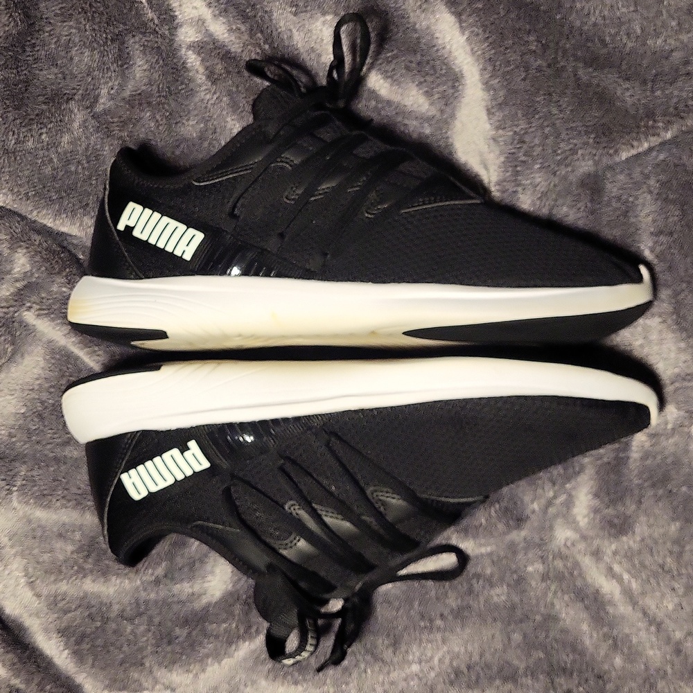 Star Vital Training Shoes size 11